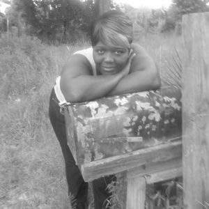 Meet your Posher, Jenelle